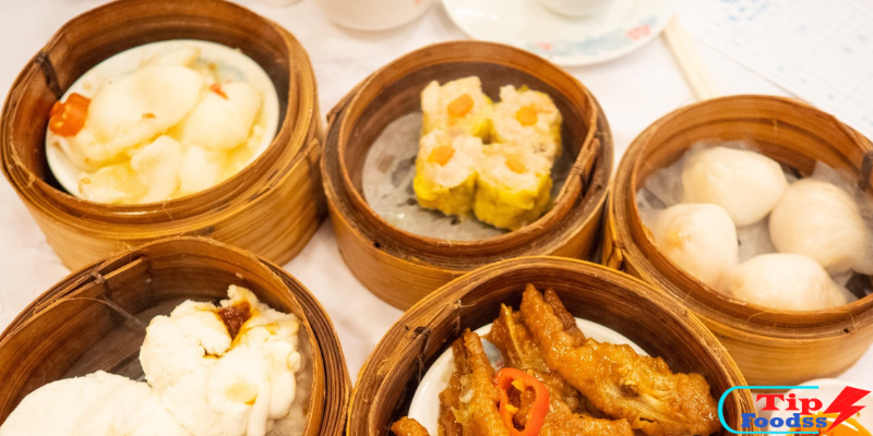 Chinese food with dim sum